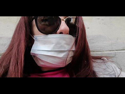 ❤️ ニコレッタは隣人に復讐し、彼のガレージでおしっこをする（特別Covid19イタリア検疫所） ️ ポルノ ❌️❤